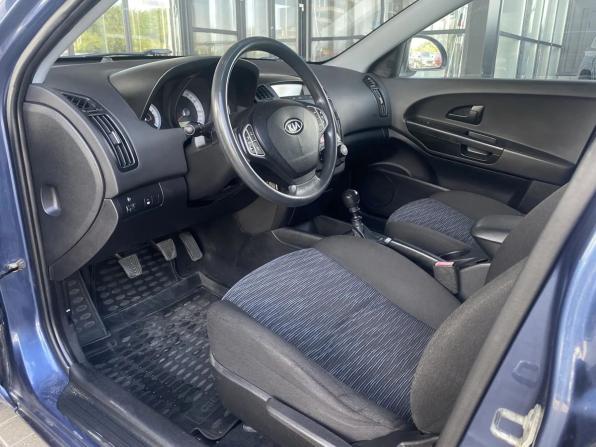 Kia Ceed I с пробегом 2008 года, цена 650 000 рублей, 211415 км, хэтчбек, Автокод Объявления