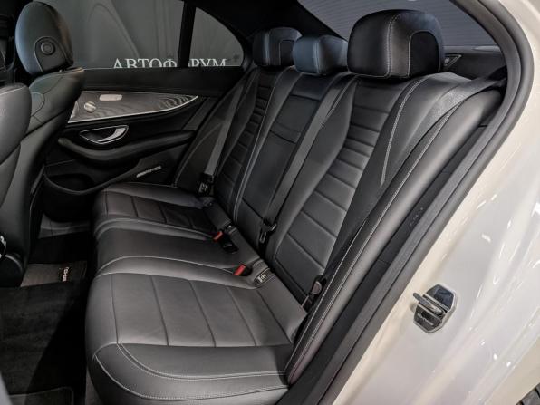 Mercedes-Benz E-Класс V (W213 S213 C238) Рестайлинг с пробегом 2022 года, цена 5 990 000 рублей, 51499 км, седан, Автокод Объявления