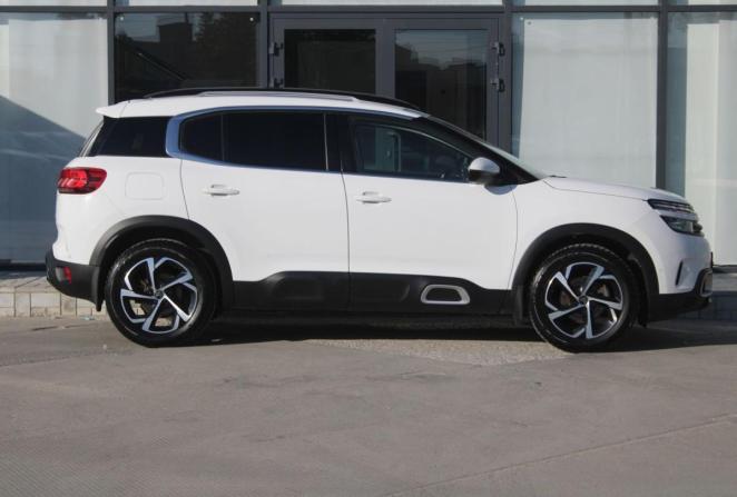Citroen C5 Aircross I с пробегом 2019 года, цена 1 850 000 рублей, 110730 км, внедорожник, Автокод Объявления