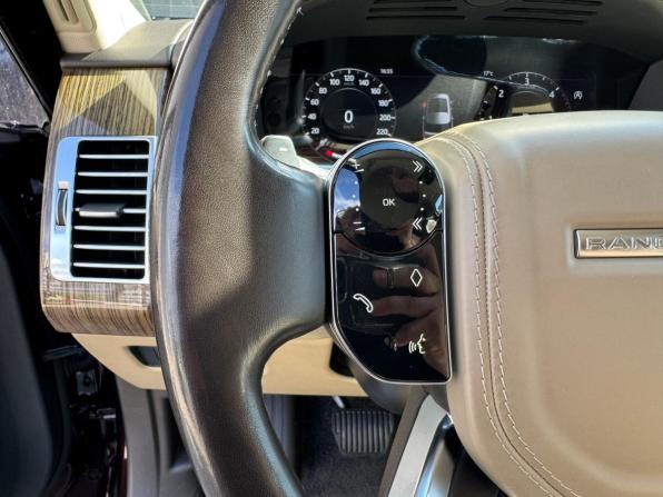 Land Rover Range Rover IV Рестайлинг с пробегом 2018 года, цена 5 190 000 рублей, 134464 км, внедорожник, Автокод Объявления