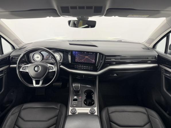 Volkswagen Touareg III с пробегом 2019 года, цена 5 100 000 рублей, 100000 км, внедорожник, Автокод Объявления