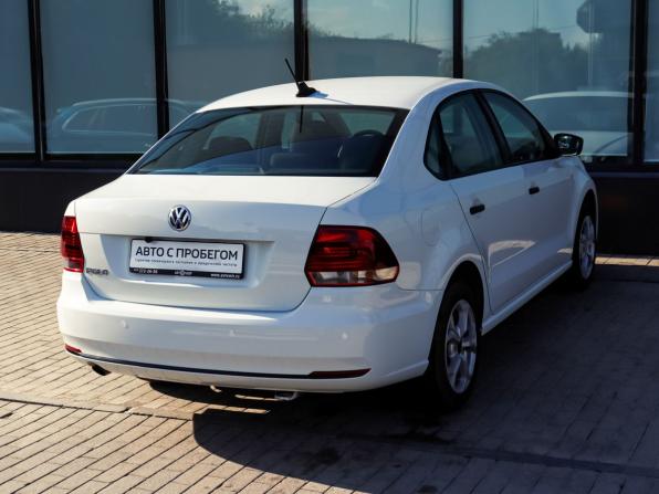 Volkswagen Polo V Рестайлинг с пробегом 2019 года, цена 1 397 000 рублей, 57292 км, седан, Автокод Объявления