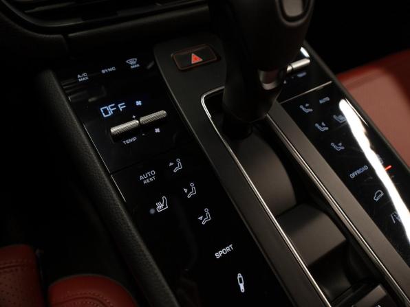 Porsche Macan I Рестайлинг 2 с пробегом 2023 года, цена 8 750 000 рублей, 864 км, внедорожник, Автокод Объявления