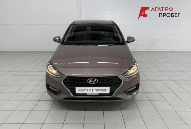 Hyundai Solaris II с пробегом 2018 года, цена 1 420 000 рублей, 87805 км, седан, Автокод Объявления