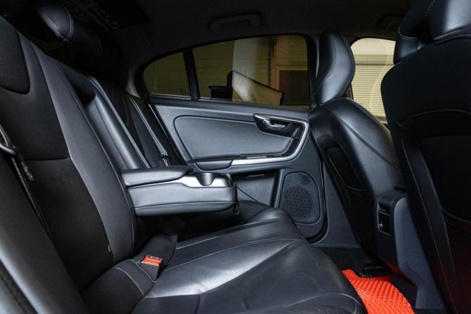 Volvo S60 II Рестайлинг с пробегом 2016 года, цена 1 530 000 рублей, 156705 км, седан, Автокод Объявления