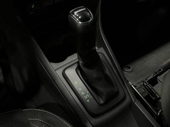 Skoda Rapid I Рестайлинг с пробегом 2019 года, цена 1 260 000 рублей, 131600 км, лифтбек, Автокод Объявления