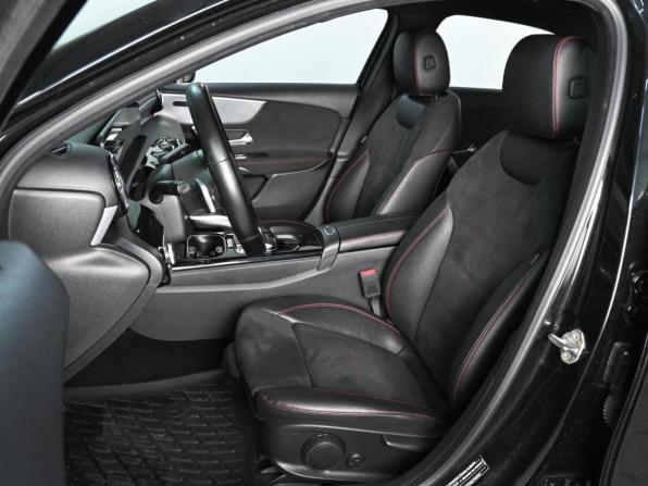 Mercedes-Benz A-Класс IV (W177) с пробегом 2018 года, цена 2 199 000 рублей, 131531 км, седан, Автокод Объявления