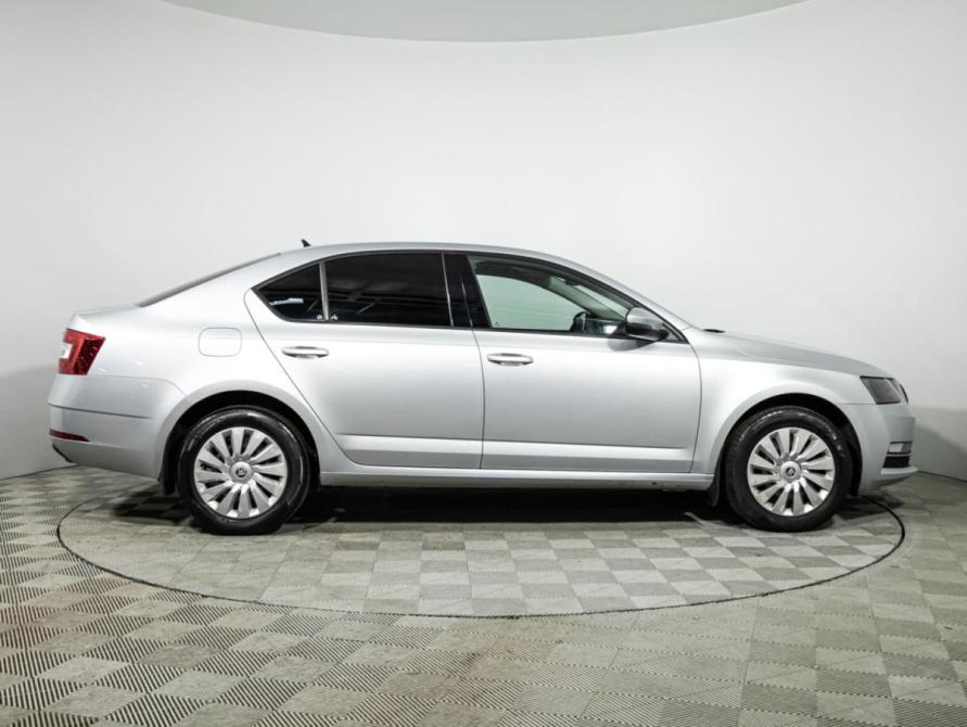 Skoda Octavia III (A7) Рестайлинг Санкт-Петербург  - изображение 4