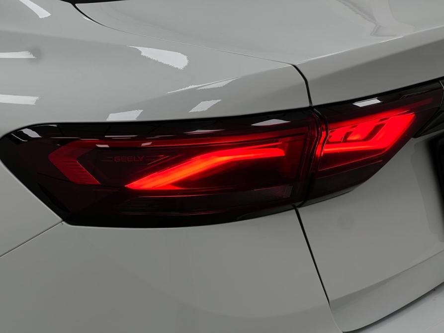 Geely Emgrand II Казань  - изображение 6