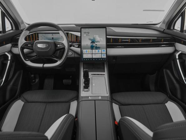 Geely Atlas II с пробегом 2025 года, цена 3 150 000 рублей, 21 км, внедорожник, Автокод Объявления