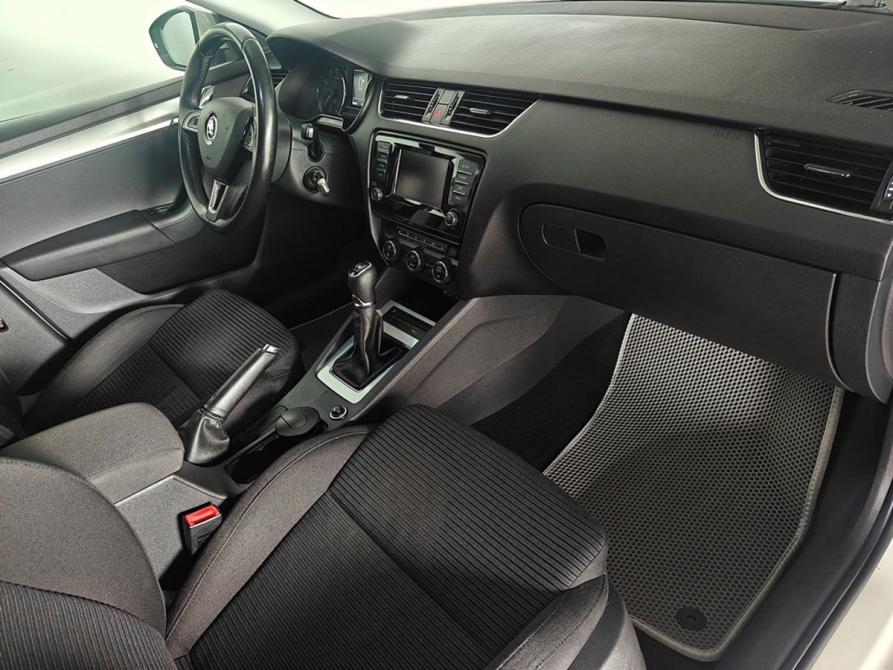 Skoda Octavia III (A7) Москва  - изображение 10
