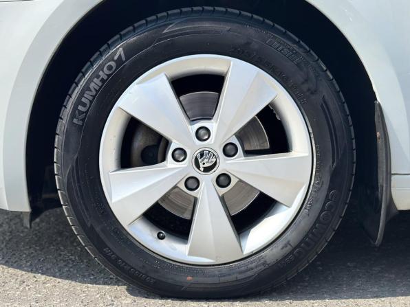 Skoda Octavia III (A7) Рестайлинг с пробегом 2018 года, цена 1 440 000 рублей, 173570 км, лифтбек, Автокод Объявления