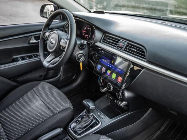 Kia Rio IV с пробегом 2018 года, цена 1 298 000 рублей, 153431 км, седан, Автокод Объявления