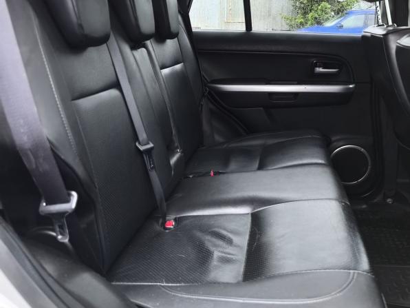 Suzuki Grand Vitara II Рестайлинг 2 с пробегом 2012 года, цена 1 260 000 рублей, 245469 км, внедорожник, Автокод Объявления