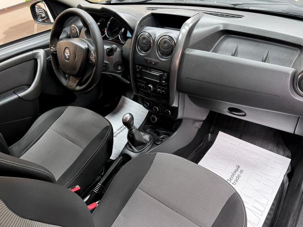 Renault Duster I Рестайлинг с пробегом 2015 года, цена 1 050 000 рублей, 232154 км, внедорожник, Автокод Объявления