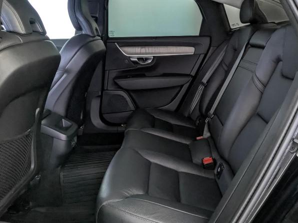 Volvo S90 II Рестайлинг с пробегом 2021 года, цена 2 890 000 рублей, 167012 км, седан, Автокод Объявления