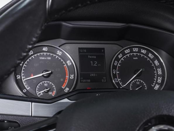 Skoda Superb III с пробегом 2015 года, цена 1 780 000 рублей, 159199 км, лифтбек, Автокод Объявления