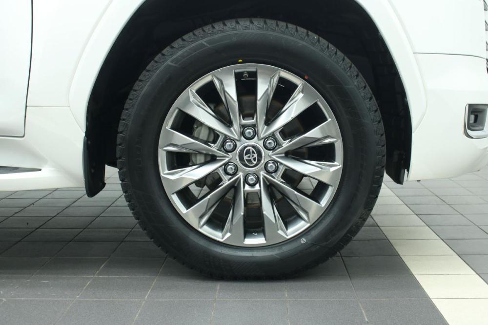 Toyota Land Cruiser 300 Series Красноярск  - изображение 6