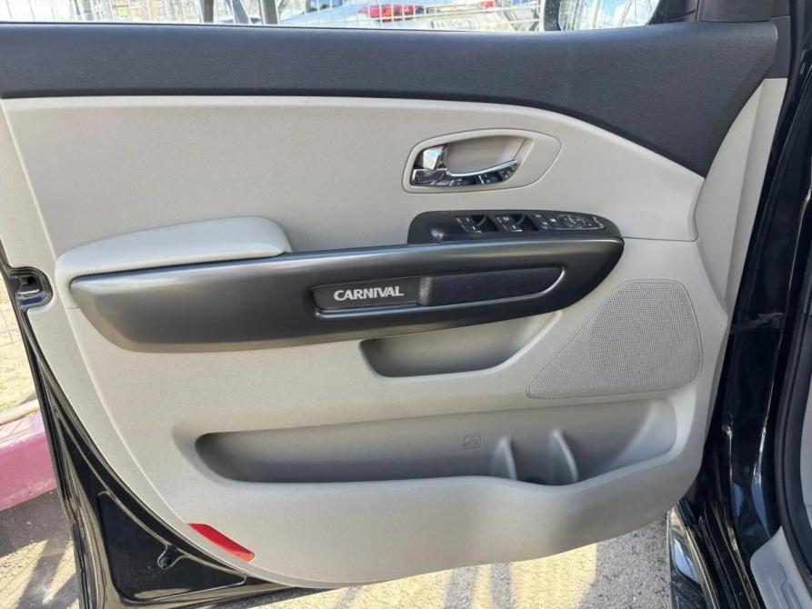 Kia Carnival III Альметьевск  - изображение 7