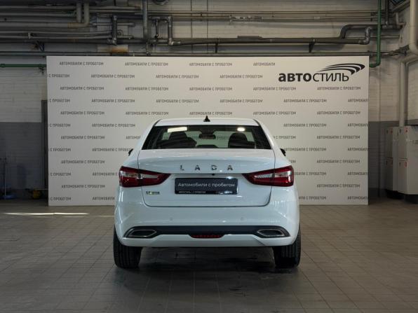 Lada (ВАЗ) Vesta I Рестайлинг (NG) с пробегом 2024 года, цена 1 319 000 рублей, 23000 км, седан, Автокод Объявления