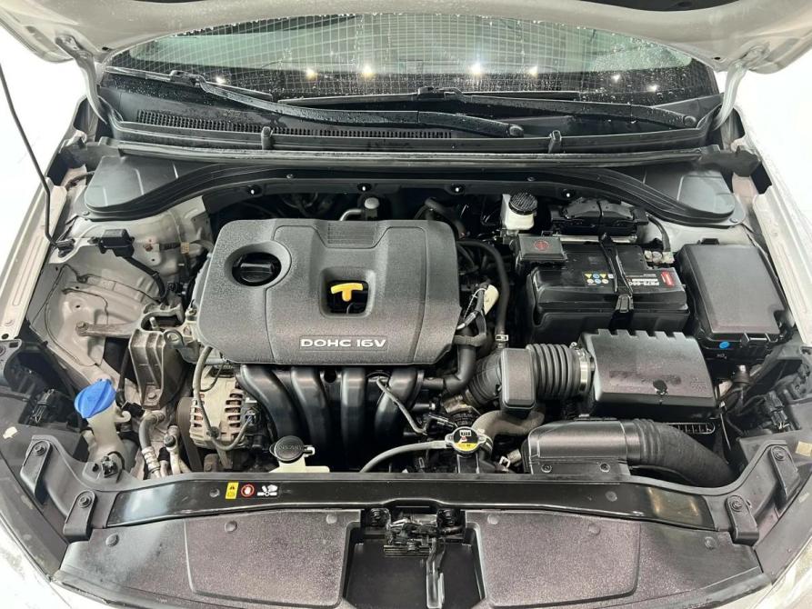 Hyundai Elantra VI (AD) Екатеринбург  - изображение 11