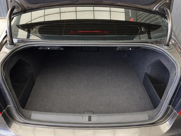 Volkswagen Passat B7 с пробегом 2013 года, цена 1 167 000 рублей, 177875 км, седан, Автокод Объявления