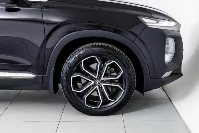 Hyundai Santa Fe IV с пробегом 2018 года, цена 3 050 000 рублей, 162458 км, внедорожник, Автокод Объявления