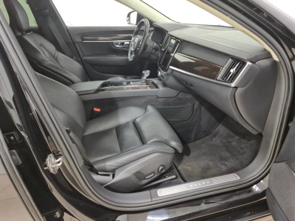 Volvo S90 II с пробегом 2018 года, цена 2 740 000 рублей, 116905 км, седан, Автокод Объявления