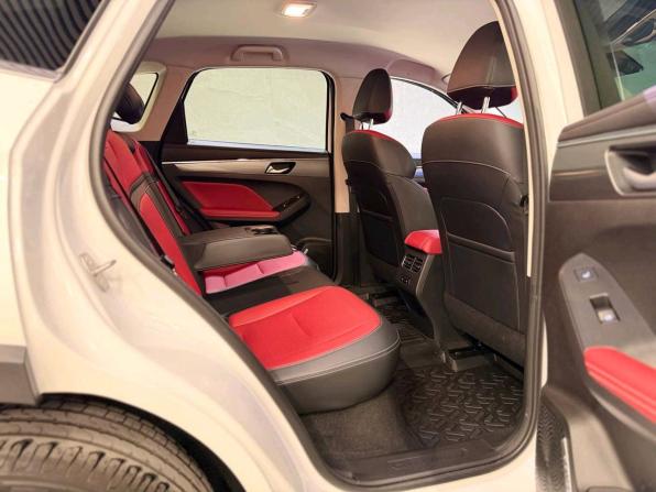 Haval Jolion I Рестайлинг с пробегом 2024 года, цена 2 499 000 рублей, 3600 км, внедорожник, Автокод Объявления