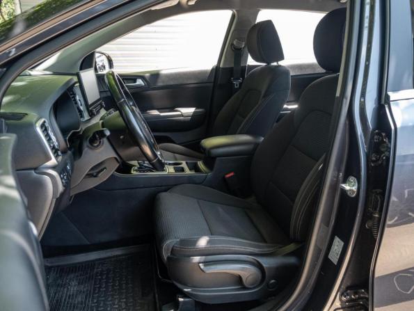 Kia Sportage IV Рестайлинг с пробегом 2018 года, цена 2 050 000 рублей, 146073 км, внедорожник, Автокод Объявления