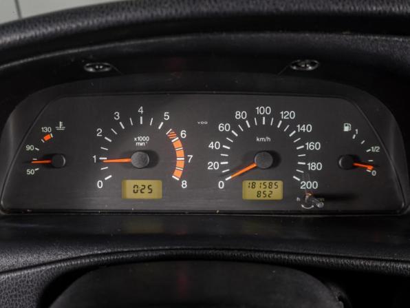 Chevrolet Niva I Рестайлинг с пробегом 2012 года, цена 569 000 рублей, 181585 км, внедорожник, Автокод Объявления