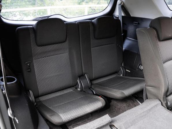 Toyota Verso I с пробегом 2011 года, цена 950 000 рублей, 253129 км, компактвэн, Автокод Объявления