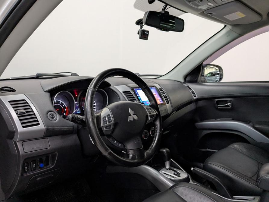 Mitsubishi Outlander II Рестайлинг Москва  - изображение 2