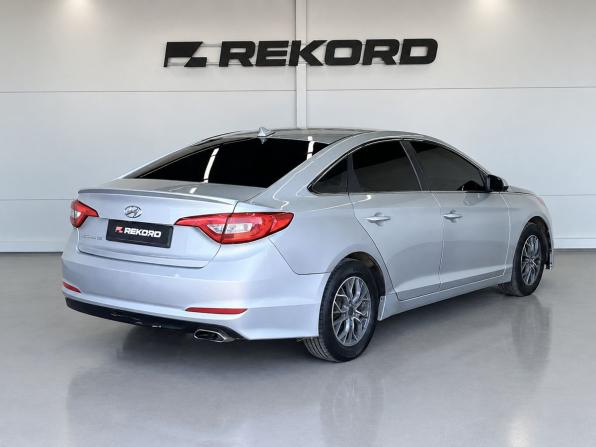 Hyundai Sonata VII (LF) с пробегом 2015 года, цена 1 179 000 рублей, 244300 км, седан, Автокод Объявления