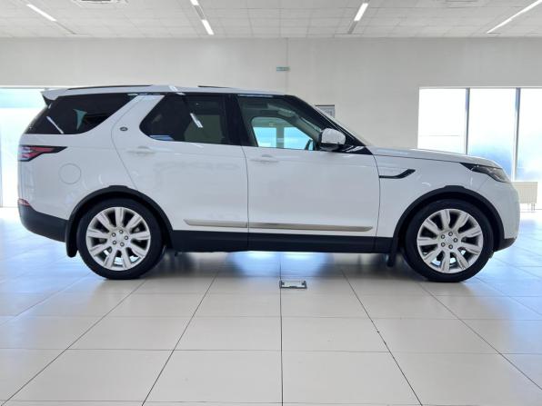 Land Rover Discovery V с пробегом 2017 года, цена 3 100 000 рублей, 179445 км, внедорожник, Автокод Объявления
