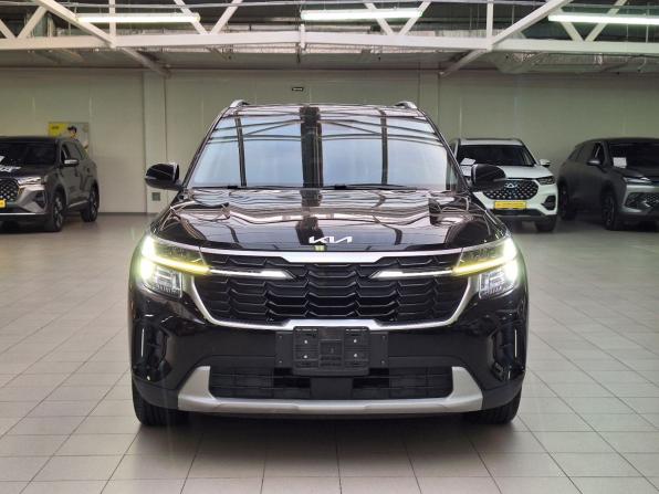 Kia Seltos I Рестайлинг с пробегом 2023 года, цена 2 300 000 рублей, 44762 км, внедорожник, Автокод Объявления