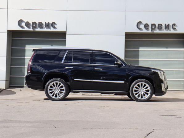Cadillac Escalade IV с пробегом 2019 года, цена 5 300 000 рублей, 149850 км, внедорожник, Автокод Объявления