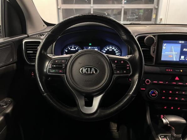 Kia Sportage IV с пробегом 2017 года, цена 1 790 000 рублей, 175308 км, внедорожник, Автокод Объявления
