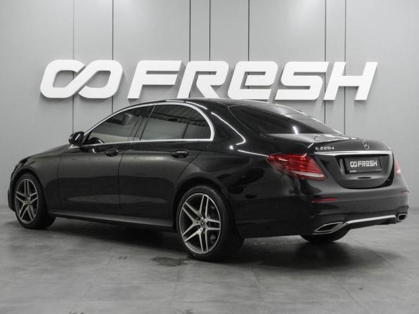 Mercedes-Benz E-Класс V (W213 S213 C238) с пробегом 2019 года, цена 2 999 000 рублей, 189103 км, седан, Автокод Объявления