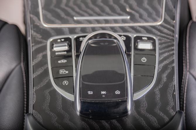 Mercedes-Benz C-Класс IV (W205) Рестайлинг с пробегом 2019 года, цена 2 699 000 рублей, 78000 км, седан, Автокод Объявления