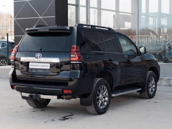 Toyota Land Cruiser Prado 150 Series Рестайлинг 2 с пробегом 2019 года, цена 6 405 000 рублей, 123224 км, внедорожник, Автокод Объявления