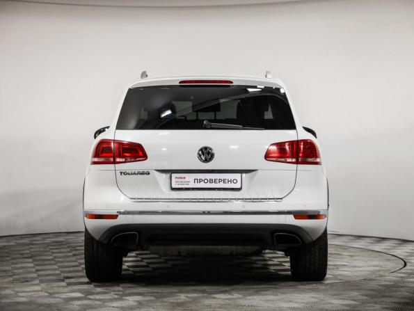 Volkswagen Touareg II Рестайлинг с пробегом 2015 года, цена 2 189 000 рублей, 231630 км, внедорожник, Автокод Объявления
