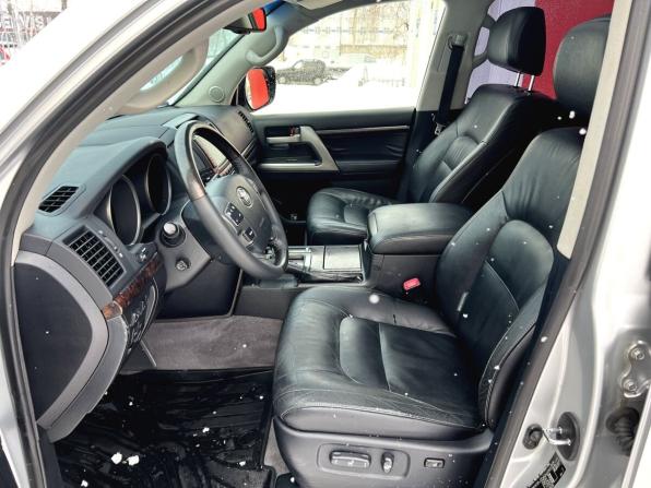 Toyota Land Cruiser 200 Series с пробегом 2011 года, цена 2 850 000 рублей, 273280 км, внедорожник, Автокод Объявления