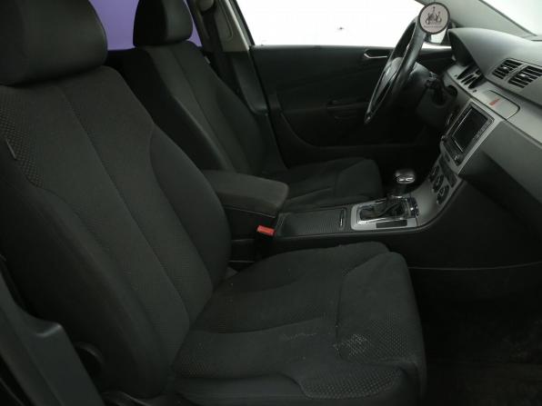 Volkswagen Passat B6 с пробегом 2008 года, цена 555 000 рублей, 263500 км, седан, Автокод Объявления