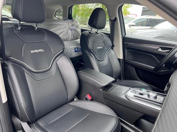 Haval Jolion I с пробегом 2023 года, цена 1 849 000 рублей, 35000 км, внедорожник, Автокод Объявления