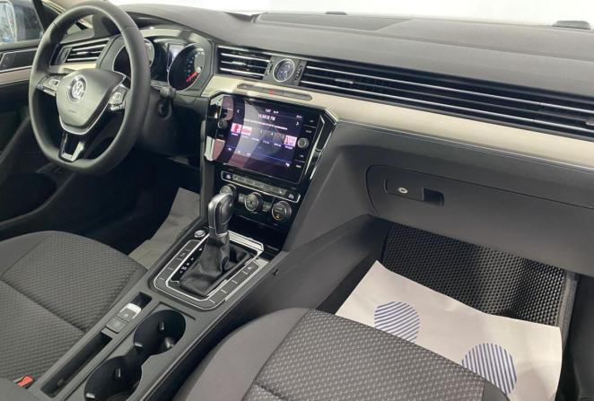 Volkswagen Passat B8 с пробегом 2017 года, цена 1 950 000 рублей, 130239 км, седан, Автокод Объявления