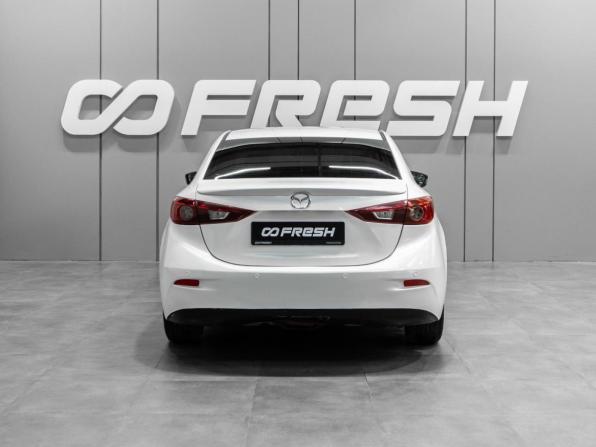 Mazda 3 III (BM) с пробегом 2014 года, цена 1 349 000 рублей, 198342 км, седан, Автокод Объявления