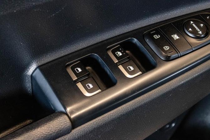 Kia Rio IV с пробегом 2019 года, цена 1 420 000 рублей, 100083 км, хэтчбек, Автокод Объявления
