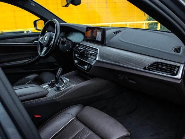 BMW 5 серии VII (G30/G31/G38) с пробегом 2018 года, цена 4 749 000 рублей, 70623 км, седан, Автокод Объявления