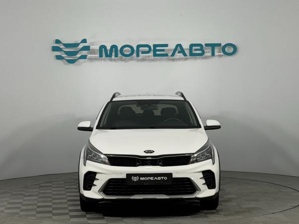 Kia Rio IV Рестайлинг с пробегом 2021 года, цена 1 750 000 рублей, 79500 км, хэтчбек, Автокод Объявления
